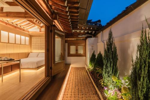 Luxury Hanok Stay CHAEHA