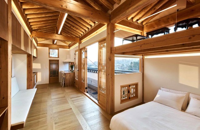 Luxury Hanok Stay Cloudscape