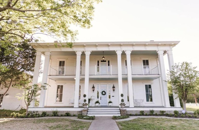 Luxury historic house in downtown McKinney