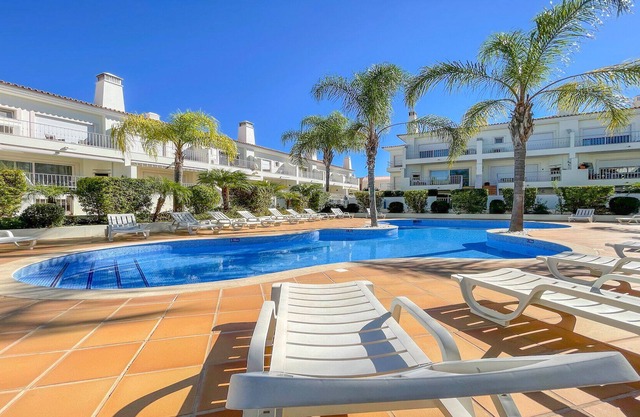 ★Luxury Holiday Villa w/ Pool in Boliqueime near Vilamoura, Golf nearby