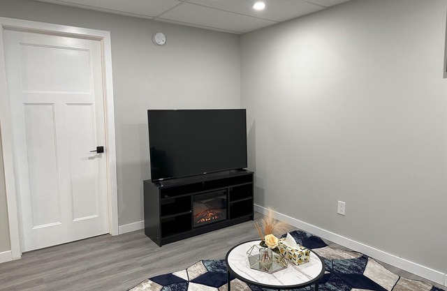 Luxury: Home Away from Home with Private Entrance