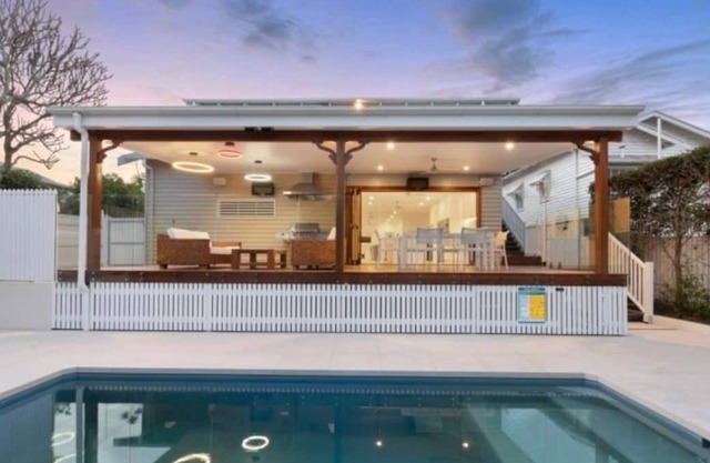 Luxury Home with Magnesium Pool