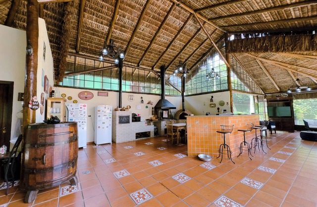 Luxury House 2500m² in Granja Viana