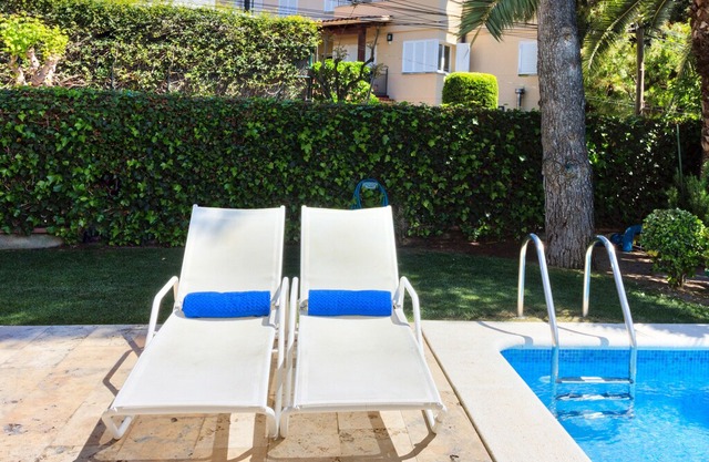 LUXURY HOUSE IN SITGES WITH PRIVATE POOL