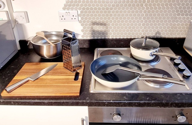 Luxury house with two en-suite bedooms - sleeps 6