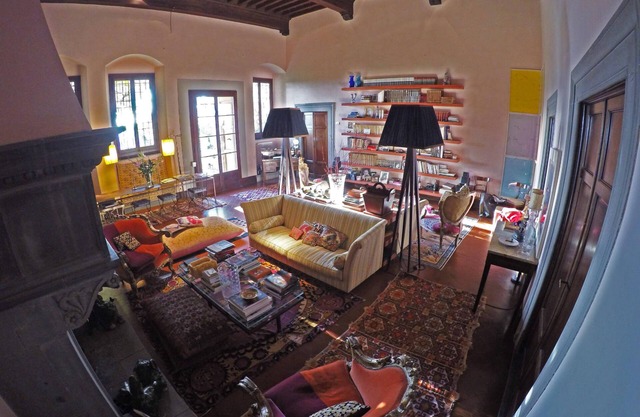 Luxury: in historical villa in the hills around Florence