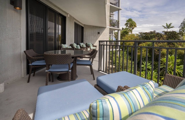 Luxury Island Resort Living at 1800 Atlantic, Pool, Beach, Tennis,in Key West