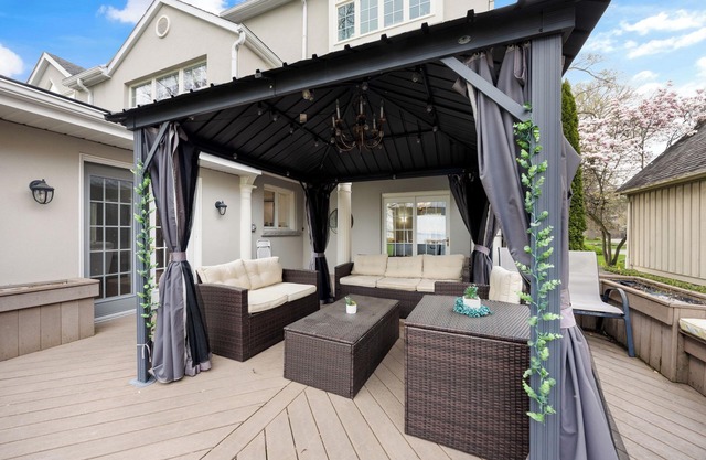 Luxury Lakefront | Games, Firepit, Piano & Views