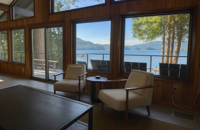 Luxury Lakefront Gathering Place with Private Dock