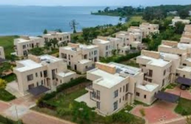 Luxury Lakeside Villa Gated community