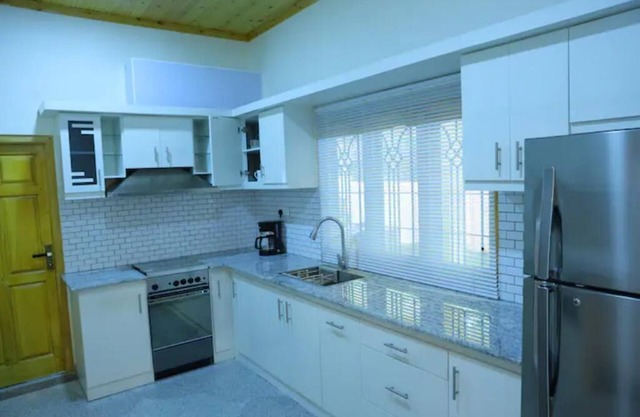 LUXURY LIVING IN THE HEART OF JAFFNA