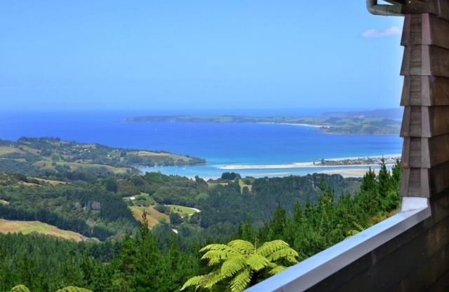 Luxury lodge accommodation with stunning views