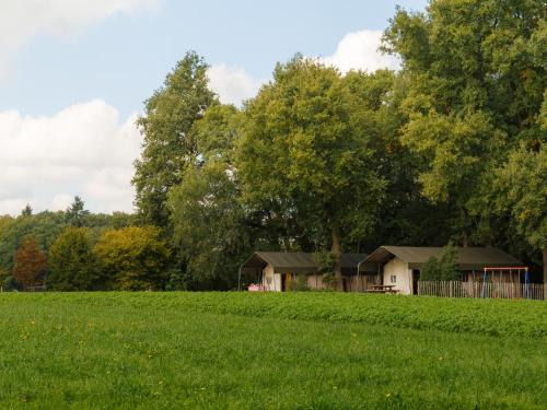 Luxury Lodge in Twente with Meadow Views
