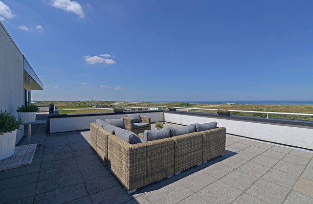 Luxury Loft with Sea View