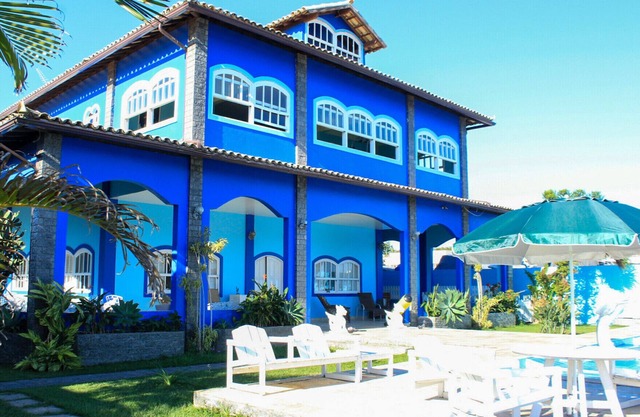 LUXURY MANSION WITH NAVIGABLE CANAL! @ogivatemporada