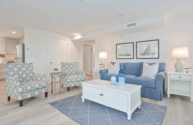 Luxury Mayflower & Sea View Corner Condo with Private Balcony on Plymouth Harbor