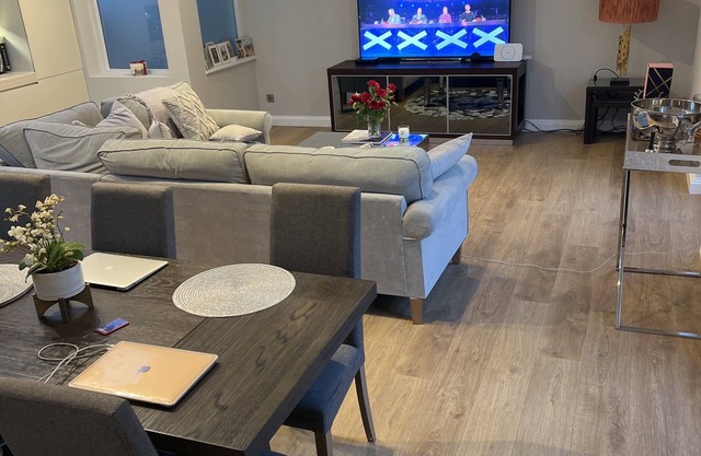 Luxury Mews House in Great Location