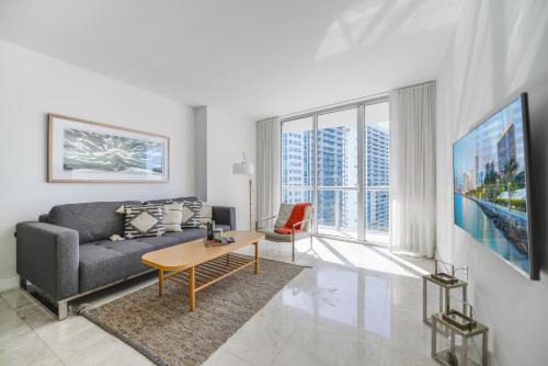 Luxury Miami Condo with Breathtaking City & Bay Views