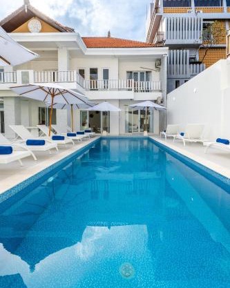 Luxury minimalist villa White Angel in Seminyak