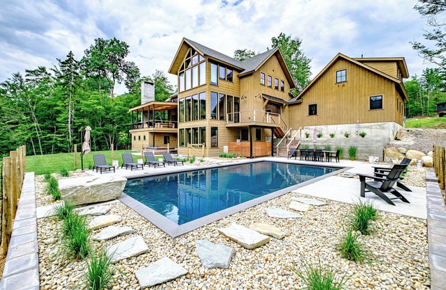 Luxury mountain house with pool/Concierge service