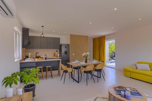 Luxury Nest Maretta & Oliva