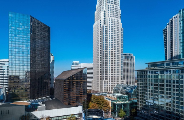 Luxury Penthouse Suite with Panoramic Views in Uptown Charlotte