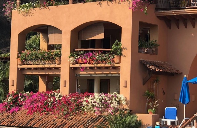 Luxury Penthouse with breathtaking views overlooking La Ropa Beach