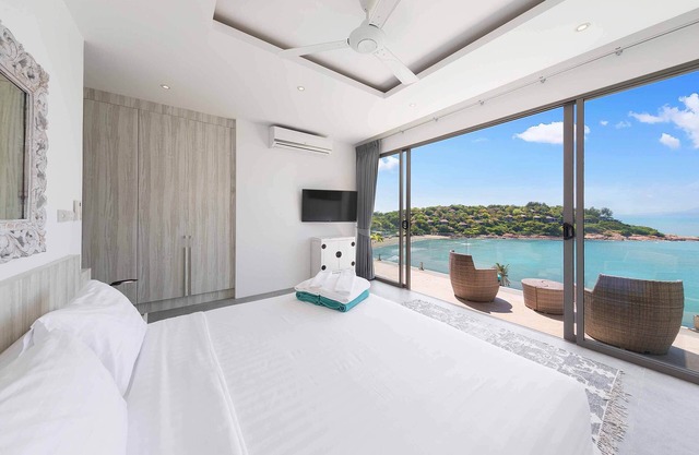 Luxury Private Family&Friends Villa, Private Pool 5 min walk to beach, 5Bedroom