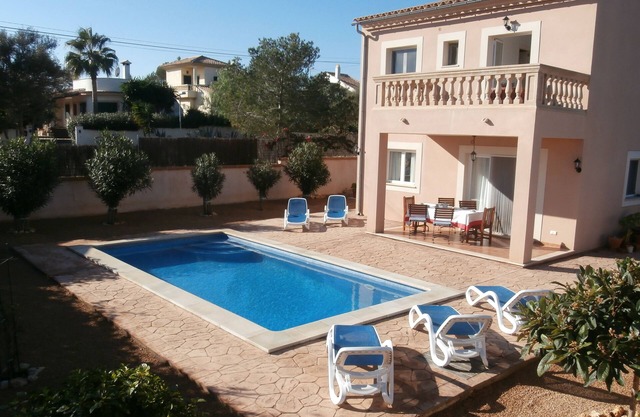 Luxury Private Villa with free WIFI