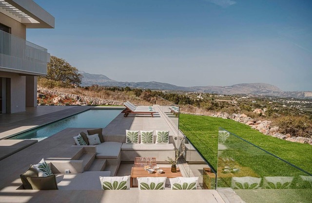 Luxury & Relaxation Retreat Villa