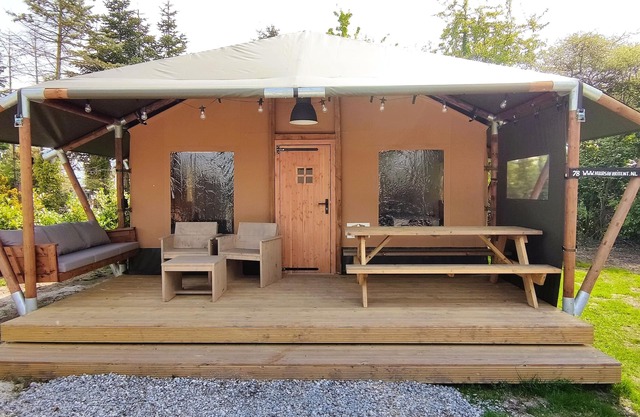 Luxury safari tent in Friesland, Grou