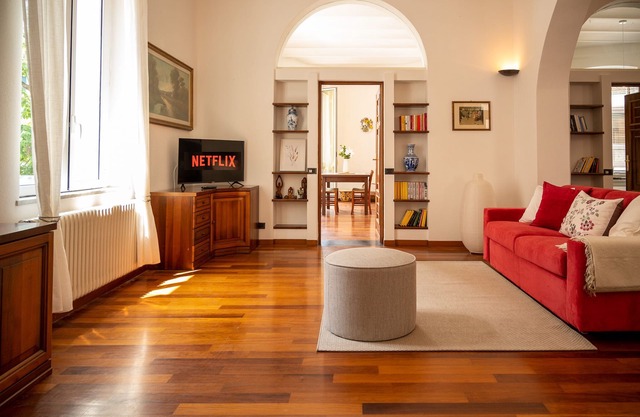 [Luxury Savona Cruises at 1 Min] WiFi · Free Park