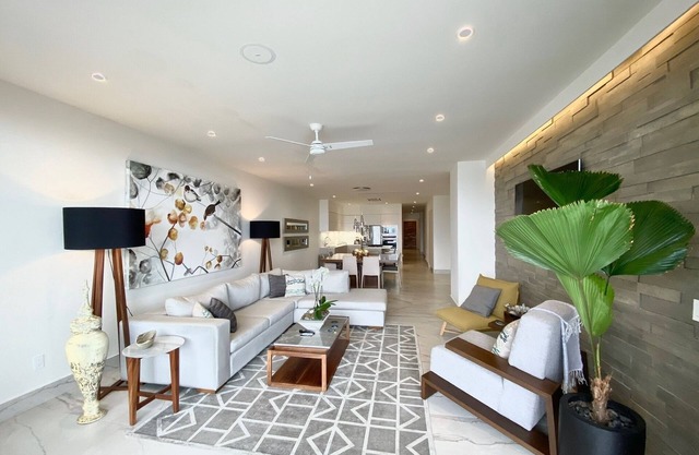 Luxury Sayan Indah Beachfront Condo - Best Location/Romantic Zone!