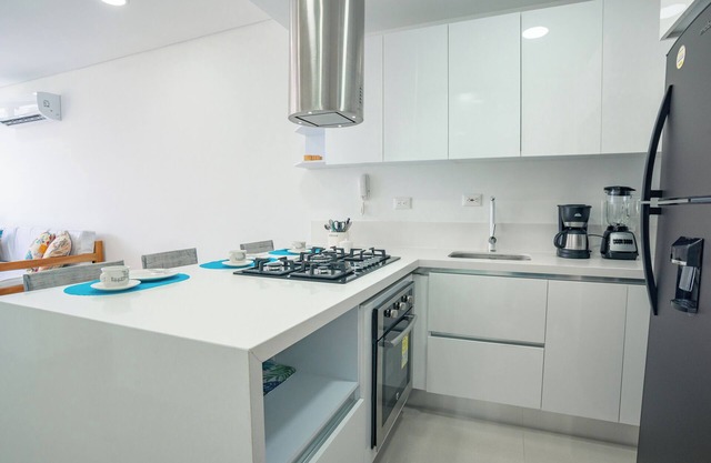 Luxury seafront APT in Santa Marta, ideal to relax in family