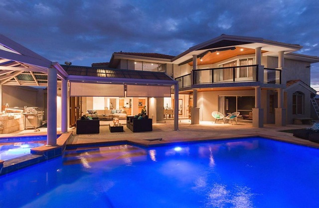Luxury Sorrento Beach House