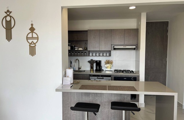 Luxury Spacious 3-bedroom apartment with WiFi, AC in vibrant Barranquilla