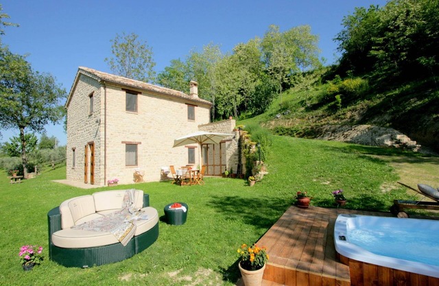 Luxury Stay with Garden