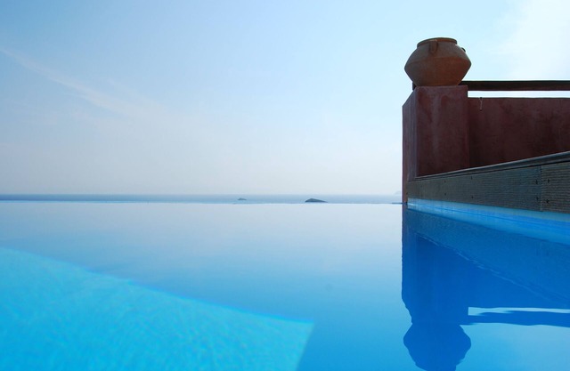 Luxury stone villas with private pools and spectacular ocean views