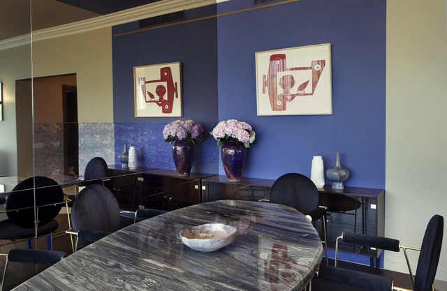 Luxury Suite 14 LIVE 2 Bedroom, 2.5 bathroom, Office, Living, Kitchen