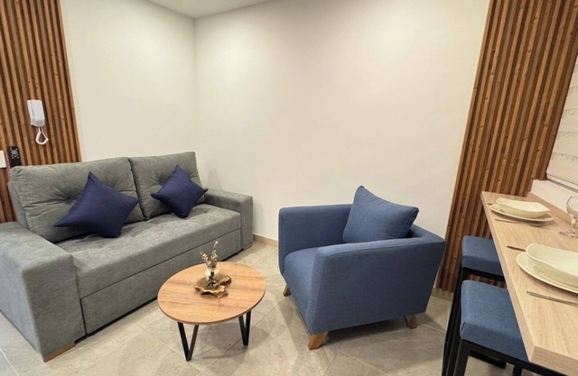 Luxury Suite - Swimming Pool, Gym on Centenario Av.