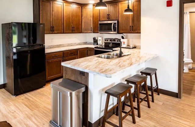 Luxury Suites: #2
