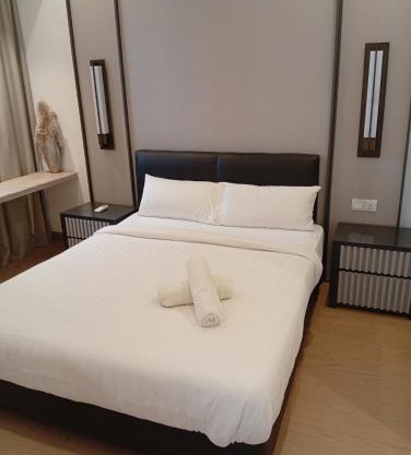 Luxury Suites By Lucentia Residences