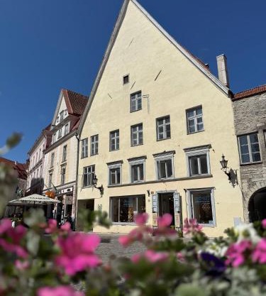 Luxury Suites in the Heart of Medieval Tallinn Old Town