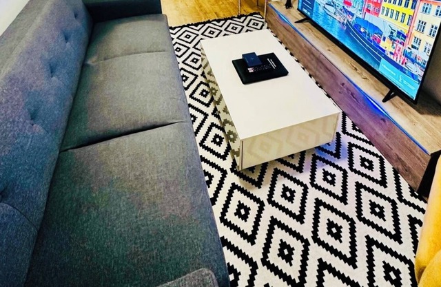 Luxury Town Centre Apartment