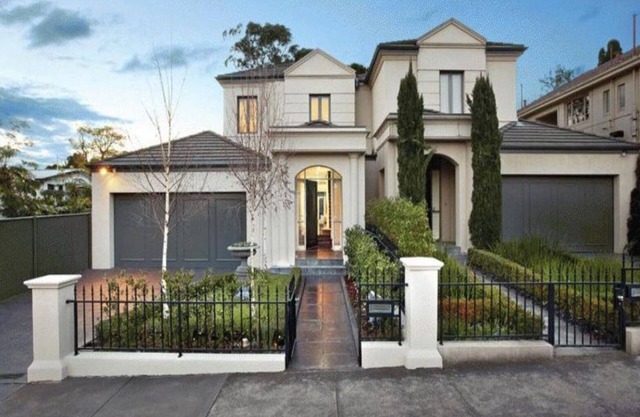 Luxury Townhouse - 5min walk to restaurants, cafes and shops