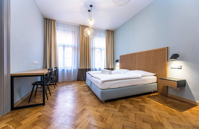 Luxury two bedroom apartment in Vinohrady