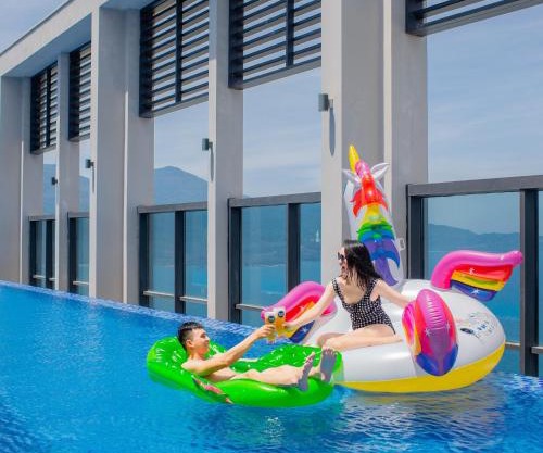 Luxury View My Khe Beach 2BR Free Pool
