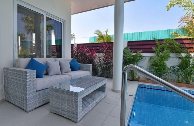 Luxury villa Anthuria