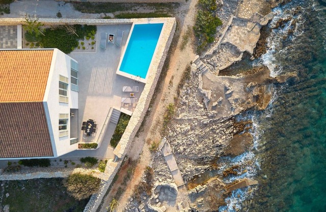 Luxury Villa Casa Familija Splitska - Pool, Seafront