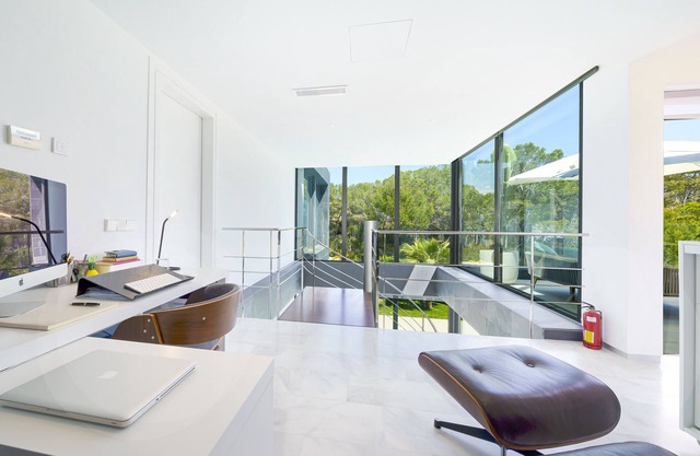 Luxury Villa 'Il Sogno' with Sea View, Wi-Fi and Air Conditioning